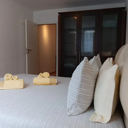 Апартамент Serenity Iztok София