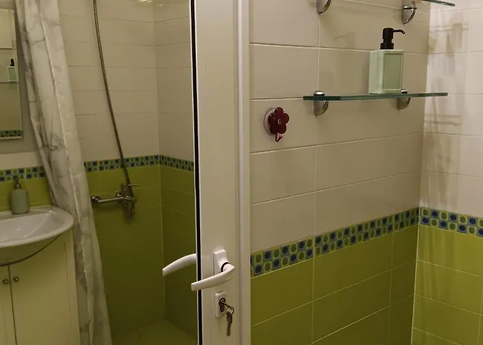 Serenity Iztok شقة *